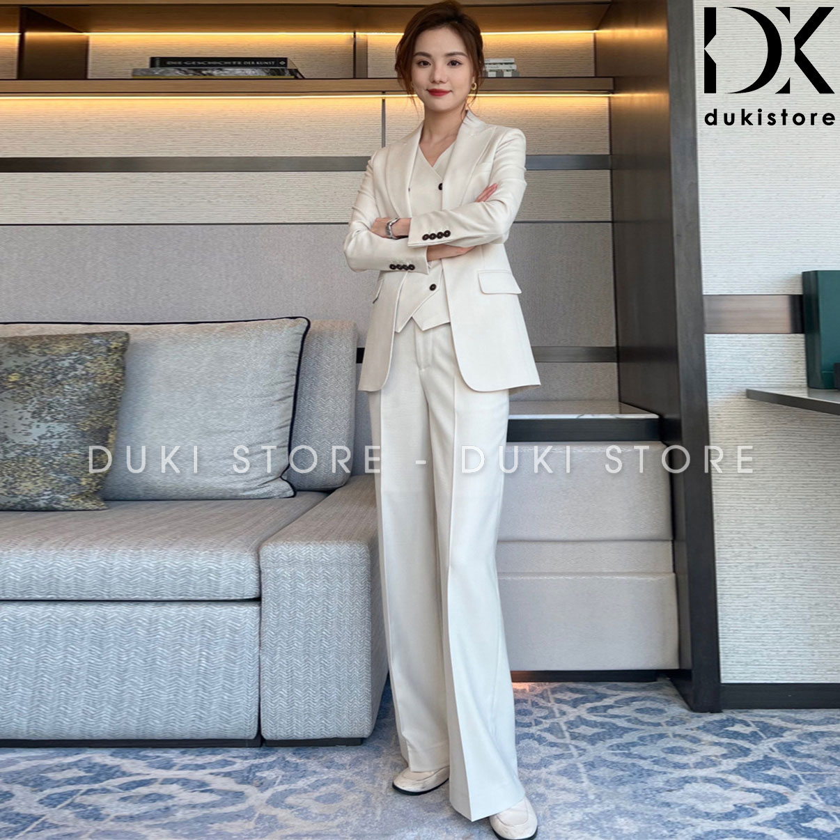 bộ vest nữ màu trắng ống suông 1 cúc cao cấp bo-vest-nu-mau-trang-ong-suong-1-cuc-cao-cap-DKU0094-2.jpg